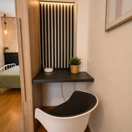 Apartman Studio-centre De *